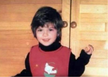 MILICA BI SADA IMALA 30 GODINA DA JE NATO BOMBE NISU UBILE Stradala je sa 3 godine na noši! DOZIVALA JE MAMU A ONDA SE ČUO PRASAK